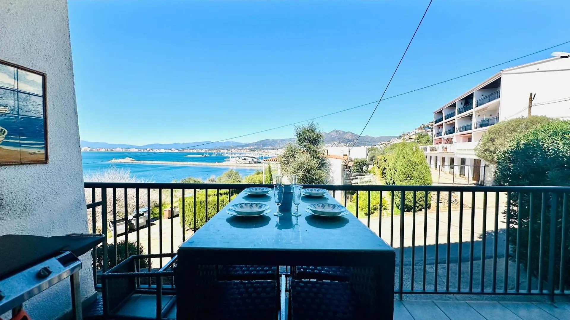 Global Immo 4081 Rosa Mar Apartman Roses 0*,