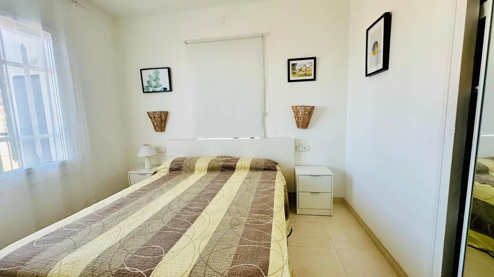 Global Immo 4081 Rosa Mar Apartman Roses Spanyolország