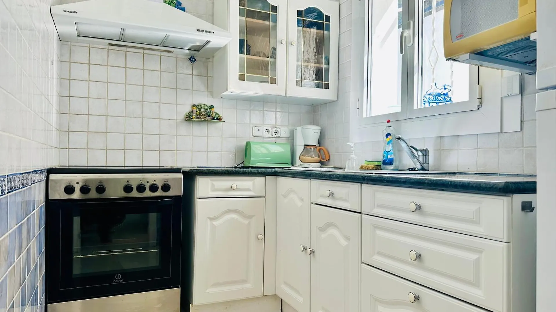 Global Immo 4081 Rosa Mar Apartman Roses